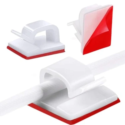 Imagen de TRKETK 100 Piezas Clips de Cable Autoadhesivos, Ganchos para Exteriores Luces Soporte Gestión Cables Mini Oficina Hogar Decoraciones Colgantes Navidad Luz Hadas (Blanco)