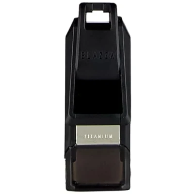 Imagen de Molten RA0040 K Silbato con cuerda, color negro