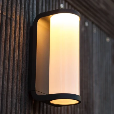 Imagen de LUTEC Eco Light Adalyn Lámpara Exteriores con tecnología LED. 9 W de Salida luz. Fácil Montar en la Pared tu casa o cobertizo jardín. 500 lúmenes A++, 3000 Kelvin, IP54, Negro/Blanco