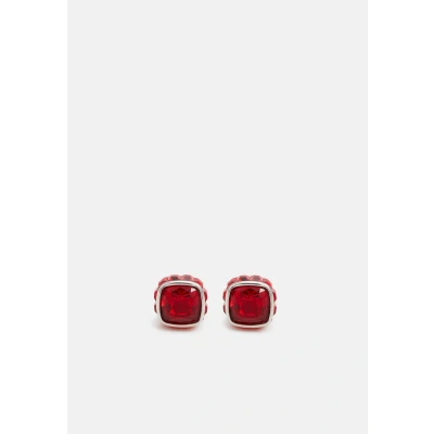 Imagen de Swarovski Pendientes de botón Birthstone, Talla cuadrada, Julio, Rojos, Baño rodio