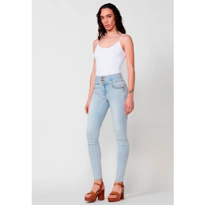 Imagen de Pantalon jean push up para mujer color azul claro