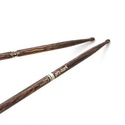 Imagen de ProMark Baquetas Bateria Classic Forward 2B Drumsticks FireGrain Sin exceso de vibración Acabado laca, Punta Madera ovalada, nogal americano 1 par