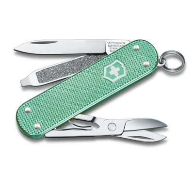 Imagen de Victorinox, Classic SD Alox, Navaja Multiuso Suiza, Cuchillo bolsillo, Regalo, 5 Funciones, Hoja pequeña, Lima de uñas