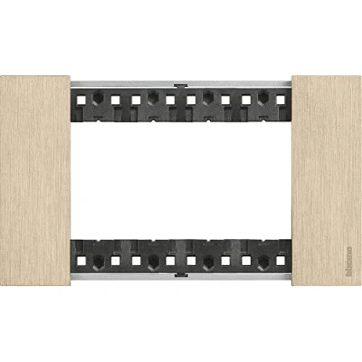 Imagen de Marco embellecedorBticino KA4804ZW Living Now4 modulos Oro