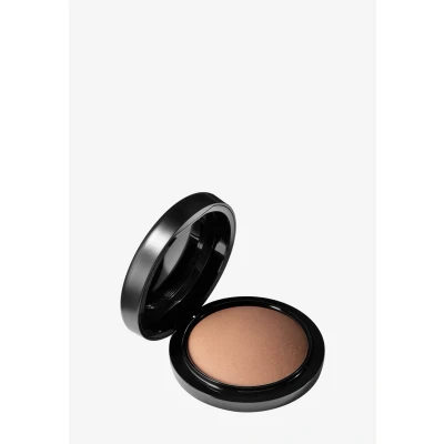 Imagen de MAC Mineralize Skinfinish Natural 10 g