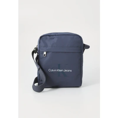 Imagen de Calvin Klein Sport Essentials Reporter 18 Lv04G3000G, Crossover para Hombre, Black (Na Black), OS