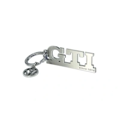 Imagen de BRISA VW Collection llavero de metal Volkswagen con anillo, accesorio para el en diseño GTI (Inscripción Plata).