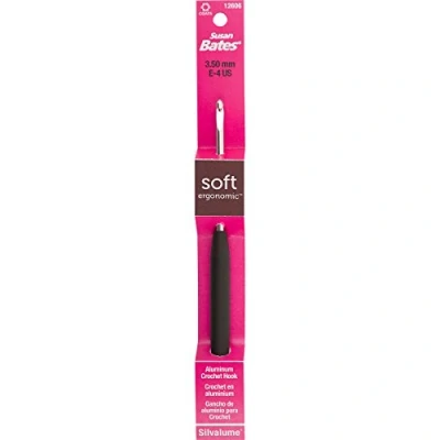 Imagen de Susan Bates Silvalume Soft Handle Aluminum Crochet Hook 5.5&quot; Size E4/3.5Mm