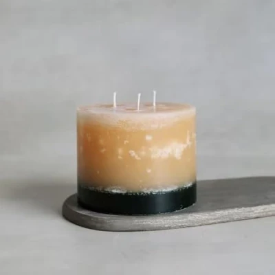 Imagen de Winter Spice Vela perfumada de lujo con 3 mechas para el hogar, vertida a mano, cera 100 % reciclada, hasta 80 horas combustión, regalo hombres y mujeres