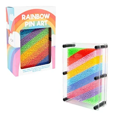 Imagen de Global Gizmos 45149 Rainbow Pin Art Impression Toy/Ideal para el hogar y la Oficina/Regalo Divertido/Divertido artefacto de Escultura Escritorio 3D / Juego Retro clásico 18 cm x 13