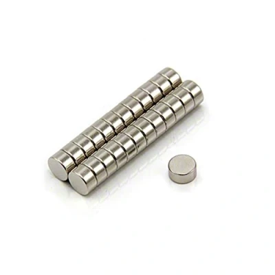 Imagen de N35 Magnet de Neodimio Para Artes, Manualidades, Fabricación Modelos, Bricolaje, Pasatiempos, Oficina Y Hogar 6mm Diámetro x 3mm Espesor 0.68kg Paquete 50