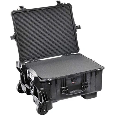 Imagen de Peli 1610M Maleta de Transporte Todoterreno con Ruedas Alta Resistencia, IP57 estanca e Impermeable al Polvo, 63L Capacidad, Fabricada en EE.UU., Espuma Personalizable, Color Negro