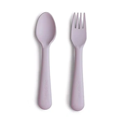 Imagen de Mushie Juego de Cubiertos con Tenedor y Cuchara para Bebés Reutilizables Niños Pequeños Niñas Fabricado en Dinamarca Sin BPA Apto Lavavajillas Soft Lilac