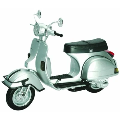 Imagen de Newray 42122 Vespa P200E 1978, Escala 1:12, Die Cast, Plateado