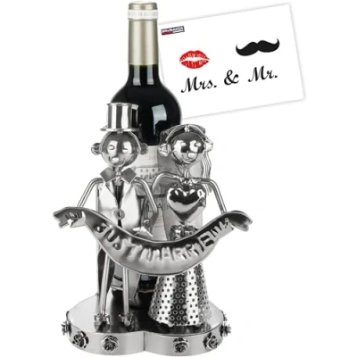 Imagen de BRUBAKER Soporte para botellas de vino Just Married, diseño pareja novios