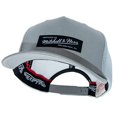 Imagen de Mitchell &amp; Ness Fuse Classic Red Trucker Snapback OB, color plateado, plata, Talla única