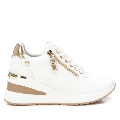 Imagen de XTI Zapatilla Mujer Blanco Calzado Cómodo y Versátil Moda Casual Modelo 14307103 (Talla 37)