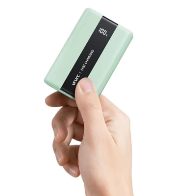 Imagen de VRURC Power Bank 20000mAh, Pequeño USB C Carga Rápida Mini Batería Externa 22.5W Pero Potente Cargador Portátil Compatible con iPhone Samsung Tablet Huawei etc(Verde)