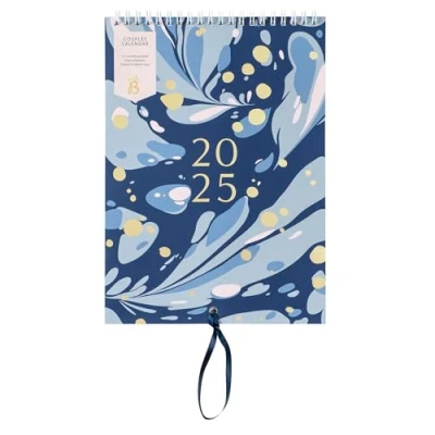 Imagen de Busy B Calendario de Pared para Parejas 2025 Mármol Azul Diseño fino con dos horarios, bolsillos mensuales y pegatinas colgante A5 planificación compartida cumpleaños