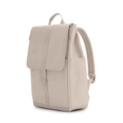 Imagen de Bugaboo Mochila de pañales, Bolsa Cambiador Sostenible Fabricada con Materiales Reciclados, Repelente al Agua, Fácil Limpiar, Incluye y Portabiberones Térmico, Desert Taupe