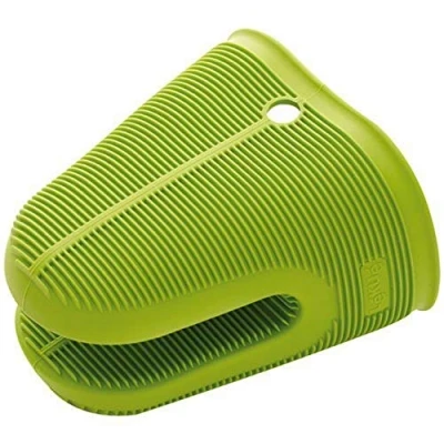Imagen de Lékué Pinza protección para Cocina, Silicona, Color Verde/Negro