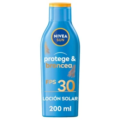 Imagen de NIVEA SUN Protege &amp; Broncea Leche solar Activadora del bronceado FP30 (1 x 200 ml), potenciador resistente al agua, crema bronceadora, protección alta