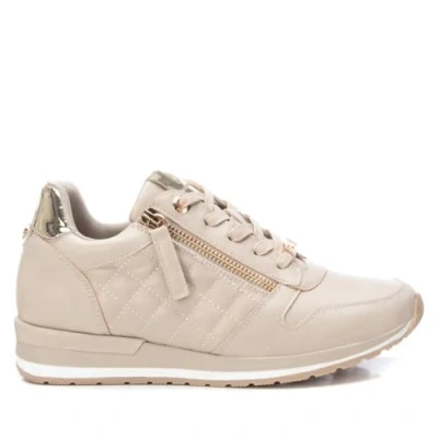 Imagen de XTI Zapatilla Mujer Beige Calzado Cómodo y Versátil Moda Casual Modelo 14349303 (Talla 39)