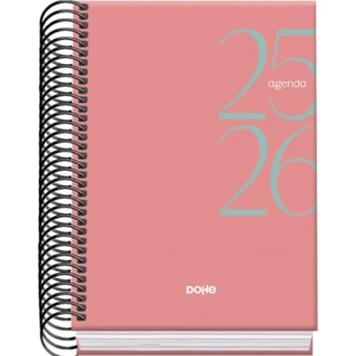 Imagen de Dohe Agenda Escolar 2025 2026 Día Página, Tamaño A6 (12x17 cm), Español e Inglés, Septiembre a Junio, Cierre de Espiral, Tapa Dura SYSTEM Rosa