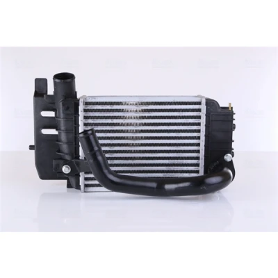 Imagen de NISSENS 96565 Intercooler TOYOTA: Yaris II Hatchback