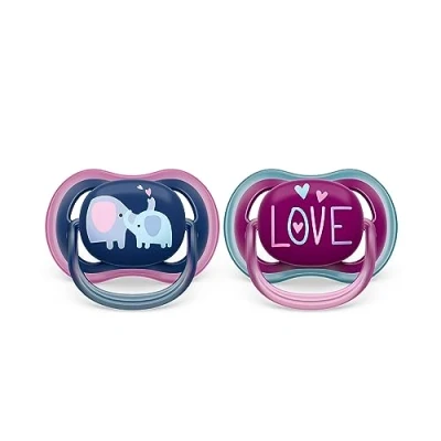 Imagen de Philips Avent Ultra Air Soother: 2 chupetes ligeros y transpirables para bebés de 18 meses o más, sin BPA con funda transporte esterilizadora (modelo SCF349/18)