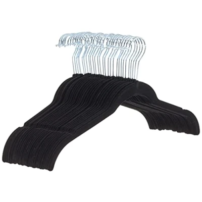 Imagen de Amazon Basics Perchas de terciopelo para camisas/vestidos Paquete 30, Negro