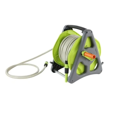 Imagen de Amazon Basics Portamangueras enrrollable de pared con manguera 30 m, Verde/Gris