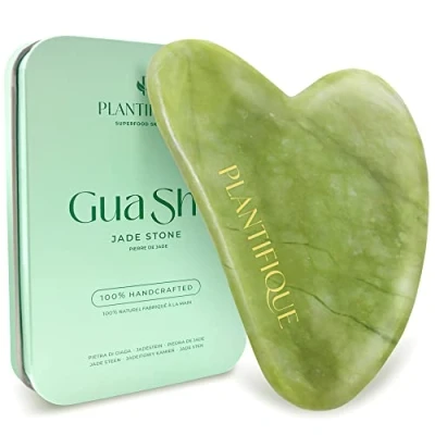 Imagen de Plantifique Gua Sha Piedra de Jade 100% Auténtico en Forma Corazón Facial Antiarrugas Para Tonificar y Reafirmar la Piel Masajeador Facial, Guasha el Masaje