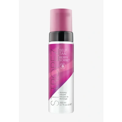 Imagen de St. Tropez Self Tan Berry Sorbet Bronzing Mousse