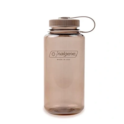 Imagen de Nalgene Botella de agua monocromática reciclada sin BPA para mochileros, senderismo, gimnasio, 32 onzas, inastillable, color moca