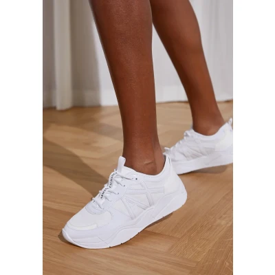 Imagen de Armani Exchange Zapatillas, Mujer, Talla: 35, White Zapatos