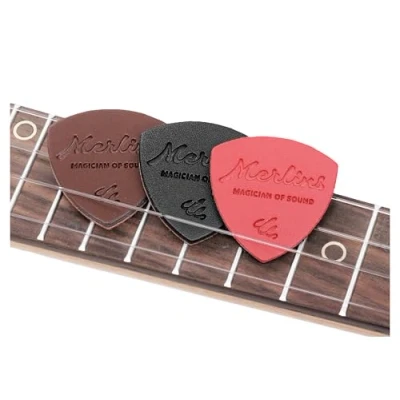 Imagen de Juego de 3 púas piel en diferentes grosores para ukelele, guitarra acústica y occidental