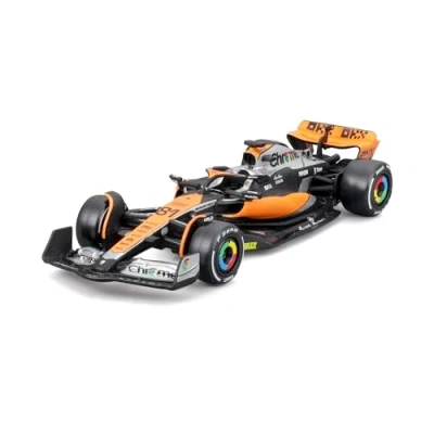 Imagen de F1 McLAREN MCL60 2023 British GP Fórmula 1 Oscar Placas 81 Escala 1:43 12 cm BBurago 38087