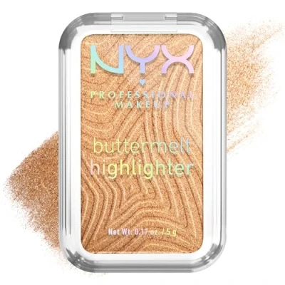 Imagen de NYX Professional Makeup Buttermelt Highlighter, Iluminador en Polvo, Fórmula Resistente a Transferencias con Manteca de Mango, Karité y Almendra para un Glow Radiante, 12 Horas, Bright Butta