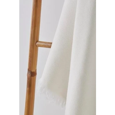 Imagen de Textilhome Funda Multiusos Foulard Cubre Cama Martina 230x285 cm para Sofa 3 Plazas, Protector Sofa. Color Crudo