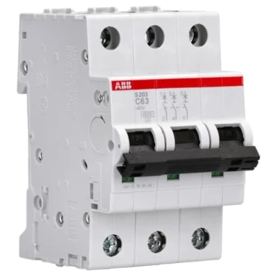 Imagen de ABB Interruptor automático S203 C63, 3P, Curva Tipo C, 63 A, Capacidad de Corte máxima 6 kA a 400 Vac (Referencia 2CDS253001R0634)