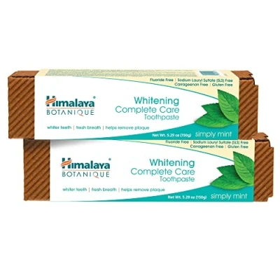 Imagen de Botanique Whitening simply Mint Prevents germs and improves Oral &amp; Dental health Strenghtens teeth All Natural, Fluoride SLS free 100% Vegetarian Vegan Friendly 150g (pack of 2)