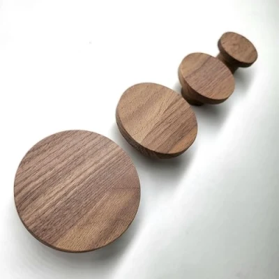 Imagen de PLT Gancho de pared redondo madera nogal sin tratar (4 cm, 5 6 7 cm diámetro), perchero entrada, perchero, habitación infantil, pasillo, regalo para bebés
