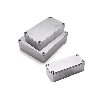 Imagen de SUPERTOOL Caja de aluminio fundido a presión, impermeable, para proyectos electrónicos externos, exteriores (1 unidad 1590DD 188 x 119 37,5 mm)