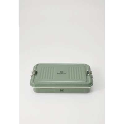Imagen de Stanley The Legendary Useful Box Utensilios de cocina para camping