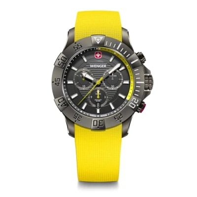 Imagen de Wenger Reloj de Hombre Seaforce Chrono Analógico Quarz, Chronograph, Ø 43 mm, Swiss Made, Resistente al Agua hasta 200 m, Negro/Amarillo, Correa Silicona Amarillo, 01.0643.129