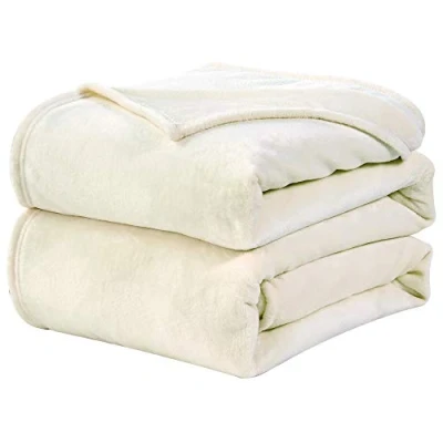 Imagen de WAVVE Manta Pequeña para Sofá, Franela 130x150 cm, de Microfibra, Suave, Cálida, Transpirable (Crema)