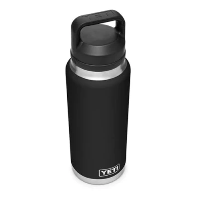 Imagen de YETI Rambler Bottle Chug, botella de acero inoxidable aislada al vacío con tapa para beber, negro, 36 onzas (1065 ml)