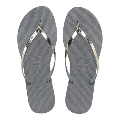 Imagen de Havaianas You Metallic, Sandalias Cómodas, Elegantes y Versátiles, Tiras Finas con Acabado Metálico, Pequeño Tacón, Mujer
