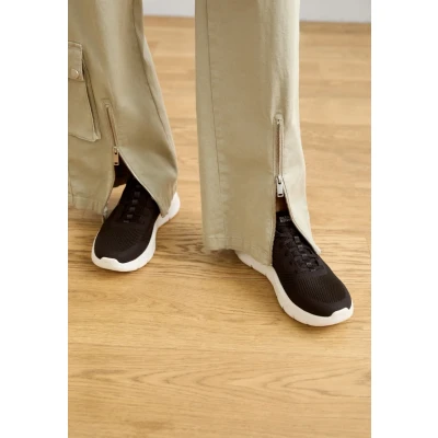 Imagen de Skechers Performance FLEX Bungee Zapatillas para caminar, Mujer, Talla: 38.5, Nero Tela/tejido sintético